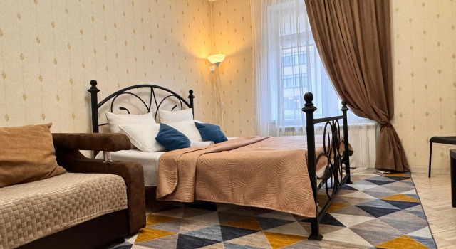 Квартира Толстого 180б 1 Этаж