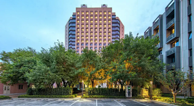 Апарт-отель CM+ Serviced Apartment Beijing Huashang, Забронировать Апартаменты/квартира Чаоян Пекин, рядом с Chang'an Grand Theatre