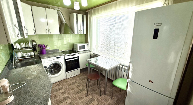 Uyutnaya V Tsentre Flat, Rezervovat Apartmán Hotely v Amurská s parkováním, Parkování