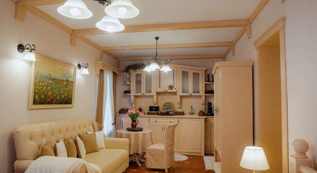 Lyuks V dome kuptsa Kalugina Apartments, Reservar Apartamento Hotéis em Golden Ring com estacionamento, Estacionamento
