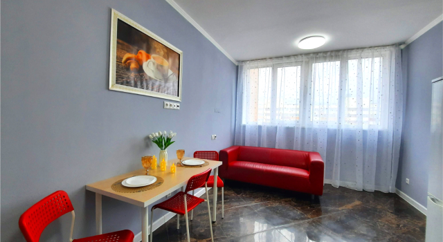 The Loft Odnokomnatnaya kvartira u metro Novokosino Flat, Prenota Appartamento Reutov Oblast' di Mosca