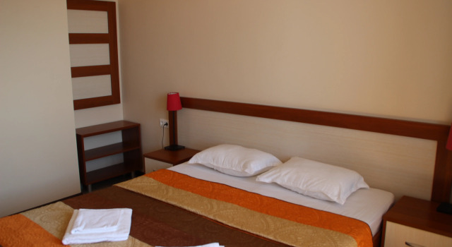 Апартаменты Апартаменты 40 лет Победы / Guest House on 40 Let Pobedy