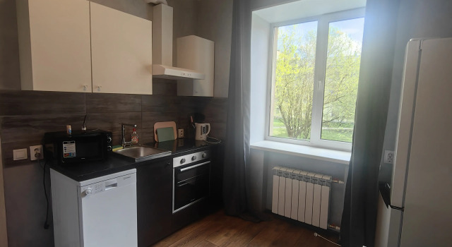 Dvukhkomnatnaya Na Bazhenova Flat, Prenota Appartamento Hotel a Anello d'Oro con parcheggio, Parcheggio
