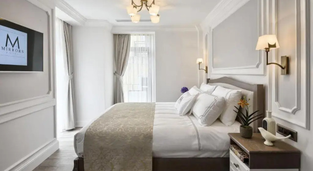 Standard Triple room Mirrors Hotel Istanbul Pera