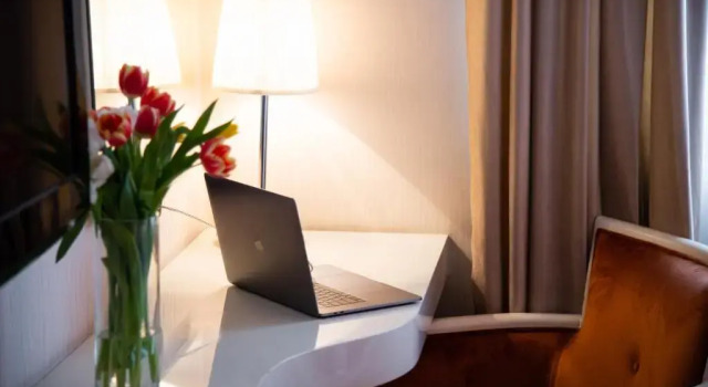 Двухместный номер Deluxe с видом на город Отель Crystal Hotel Belgrade
