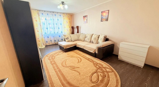 2kh Komnatnaya Na Ulitse Shirotnaya 192k1 Flat, Réserver Appartement Tioumen 
