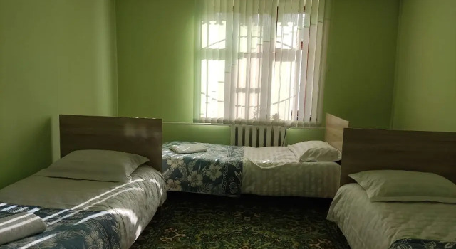 Трёхместный номер Economy Хостел Uyut house Osh