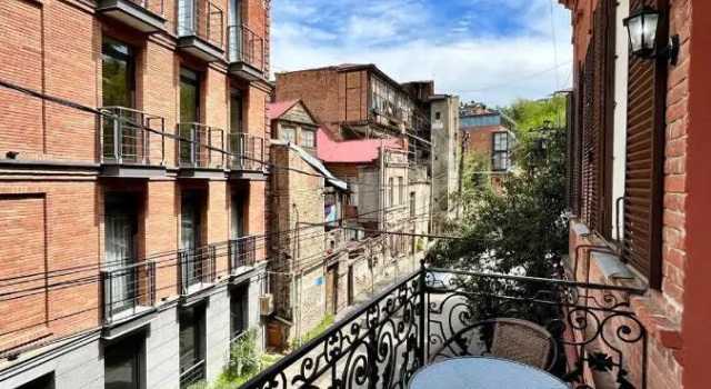 Tamarisi Old Tbilisi, Забронировать Отель СПА-отели Тбилиси, рядом с Крепость Нарикала, SPA-услуги