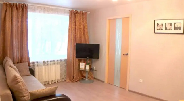 Apartments AlloTagil on str. Parkhomenko, bld. 14, Забронировать Апартаменты/квартира Отели Свердловской области с парковкой, Парковка