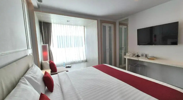 Двухместный номер Superior с балконом The Bloc Hotel Phuket