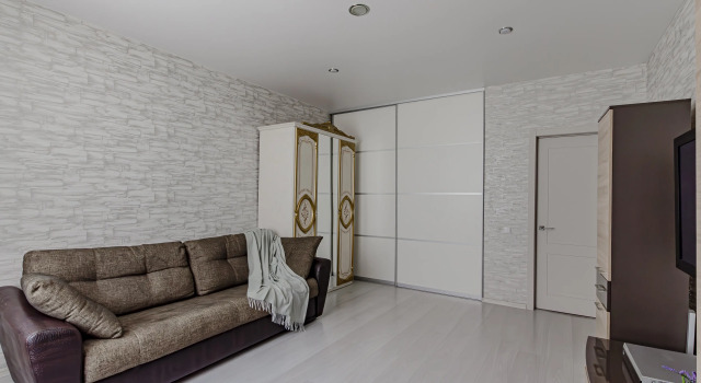 Двухместные апартаменты Comfort c 1 комнатой с балконом Квартира Живи Красиво на Чистопольской