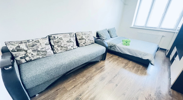 Prosvescheniya 12/1 Apartments, Rezervovat Apartmán Levné hotely v Pushkino