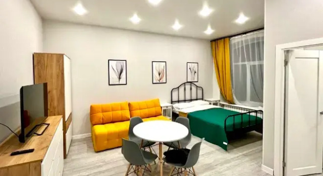 Квартира SpbStay с 3 Санузлами на Невском 63, Забронировать Апартаменты/квартира Отели Санкт-Петербурга с парковкой, рядом с Владимирская, Парковка
