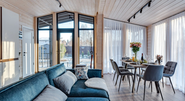 s Kaminom, Saunoy i Panoramnimi Oknami Private House, Buchen Sie Ferienhaus Hotels in Oblast Moskau mit Parkplatz, Parkplätze