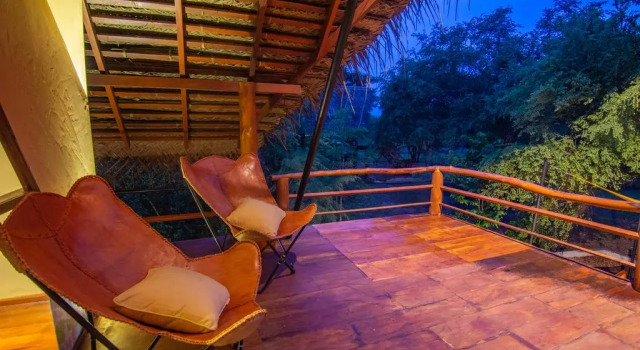 Вилла Luxury Thamaravila Wilpattu-Luxury Tented Safari Villas	