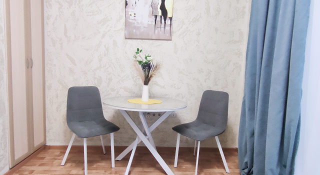 Miniatyurnaya Uyutnaya 1-K Flat, Prenota Appartamento Hotel economici a Omsky District