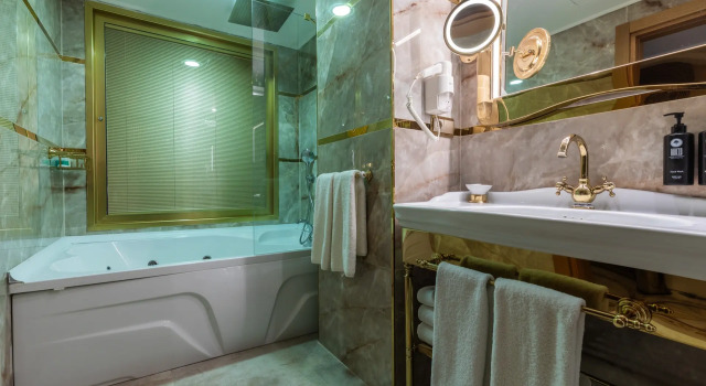 Люкс с 3 комнатами Wyndham Istanbul Old City