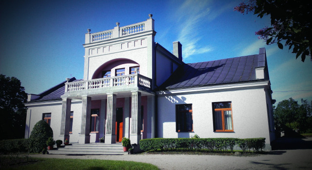 Dworek pod Lipą Guest House, Buchen Sie Pension Hotels in Heiligkreuz mit Frühstück, Frühstück