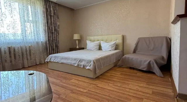 Na Nikolaeva 18 Apartments, Book Apartment Kobrin 