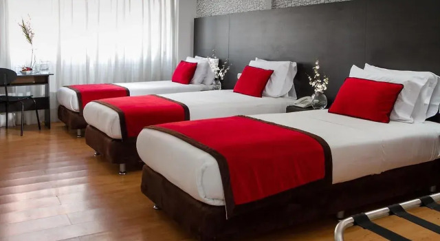 Трёхместный номер Standard Hotel Silver Javeriana By Hospedium Bogota