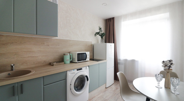 Luxe Flat, Prenota Appartamento Hotel a Barnaul con parcheggio, Parcheggio