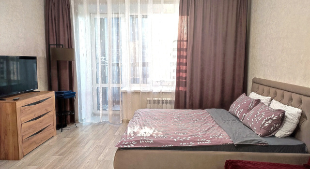 Na Krasnodarskoy 40/5 Flat, Reserva ahora Apartamento Hoteles en Krasnoyarsk con aparcamiento, Aparcamiento