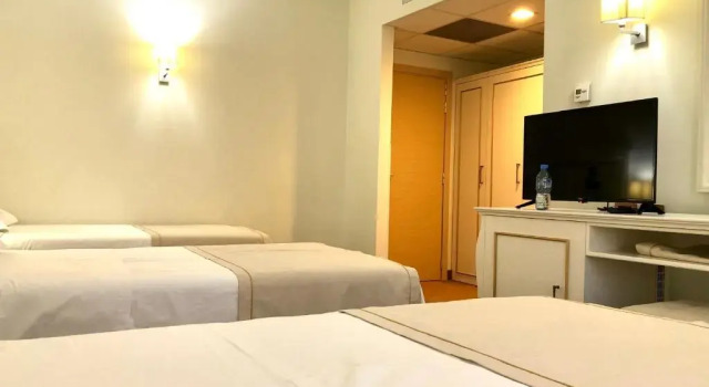 Трёхместный номер Standard Hotel Fieri