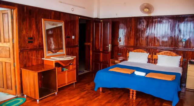 Отель Resort Suntara beach resort, Azhimala, chowara, Забронировать Курортный отель Отели штата Кералы с парковкой, Парковка