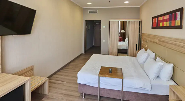 Двухместный номер Стандарт Отель Ramada by Wyndham Rostov-on-Don Hotel & SPA