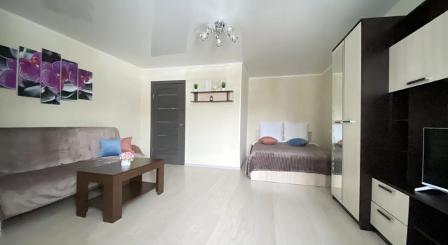 U Khimikov Apartments, Prenota Appartamento Cherepovets 