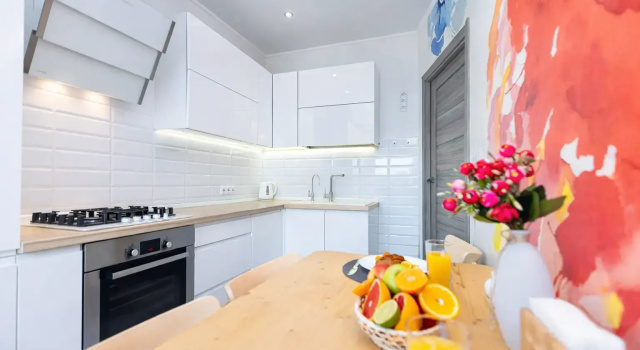 Номер Comfort с балконом и с красивым видом из окна Апартаменты ApartMari Бизнес-класса у Королевских ворот