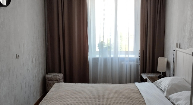 Uyutnaya V Gostyah U Babushki Flat, Book Apartment Hotels in Tyumen Region with Parking, Parking