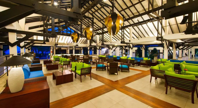 Отель Club Hotel Dolphin