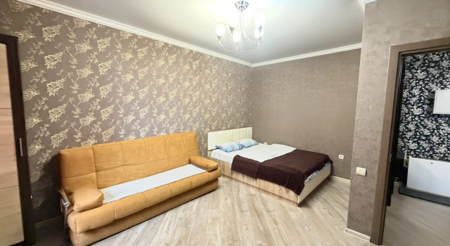Uyutnye Apartamenty Na Sibirskom Trakte Apartments, Prenota Appartamento Kazan' Tatarstan