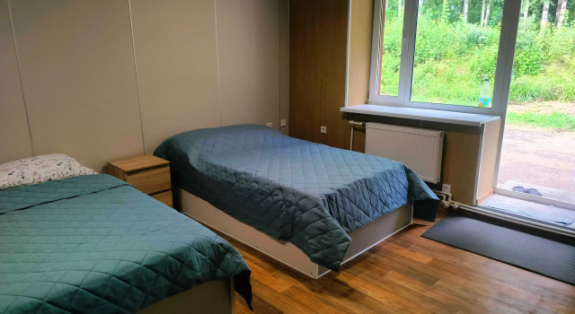 Uyutnaya Studiya Okolo Ozera Apartments, Prenota Appartamento Hotel a Novgorod Region con parcheggio, Parcheggio