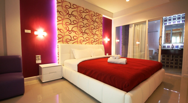 Номер Deluxe с балконом Access Inn Pattaya