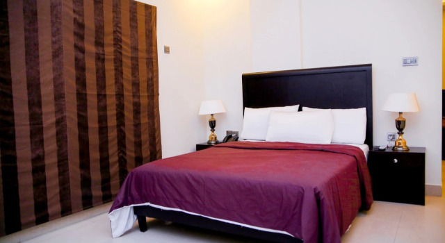 Standard huone Sunset Suites Karachi Hotel