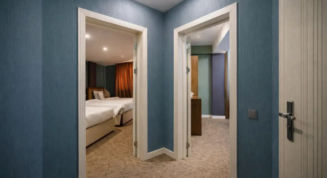 Семейный номер Comfort с балконом и с видом на город Отель Royal Meridien