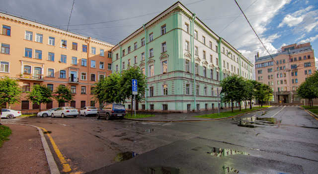 Апартаменты двухкомнатные  на 5 Советской, Забронировать Апартаменты/квартира Отели Санкт-Петербурга с парковкой, рядом с Обелиск Городу-герою Ленинграду, Парковка