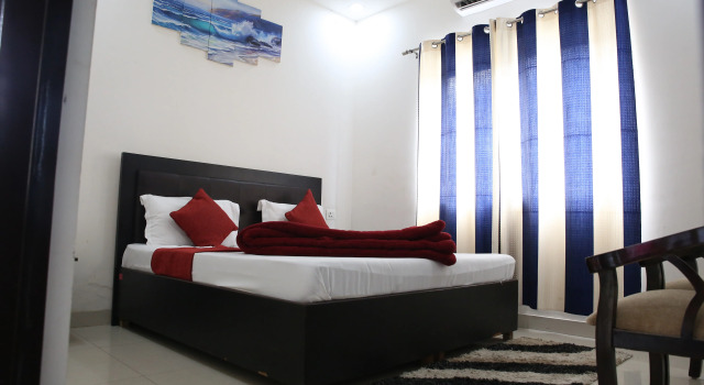 Номер Deluxe HOTEL SATYA