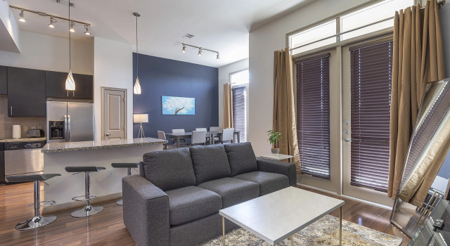 Апарт-отель City Place 4517, Забронировать Апарт-отель Отели Хьюстона с парковкой, рядом с Театр Ensemble, Парковка