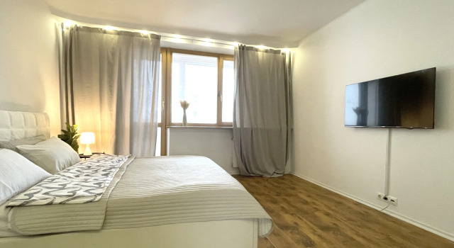 Tallinskaya 13k4 Apartments, Varaa Huoneisto Strogino , lähellä Strogino Metro Station