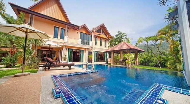 Вилла Thai Pool Villa with Pool and Parking