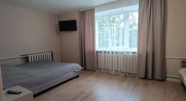 Odnakomnatnaya Na Markova Flat, Buchen Sie Ferienwohnung Maladsetschna 