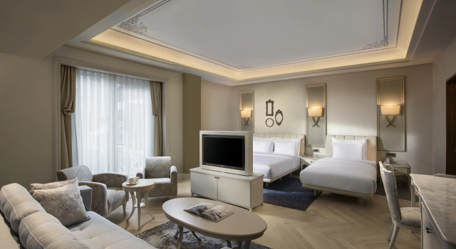 Люкс семейный Отель Lazzoni