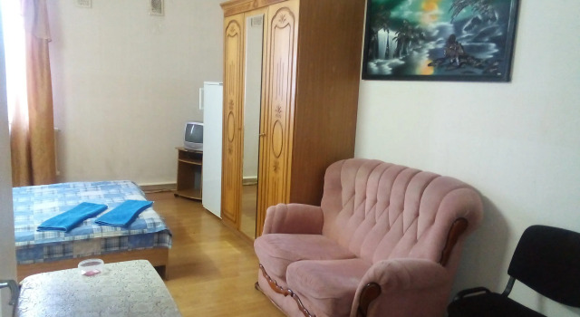 KADM Mini-hotel, Buchen Sie Gasthaus Motels in Minskaja Woblasz, Motel