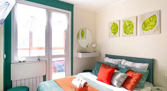 Studiya S Balkonom Botanika Ot Smartkub Flat, Buchen Sie Ferienwohnung Hotels in Oblast Moskau mit Parkplatz, Parkplätze