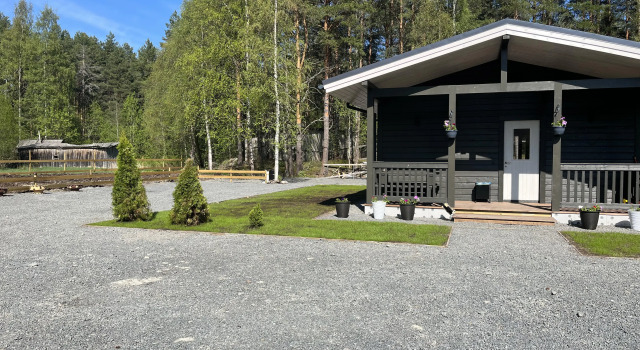 Valentina Guest House, Prenota Affittacamere Hotel a Carelia con parcheggio, Parcheggio