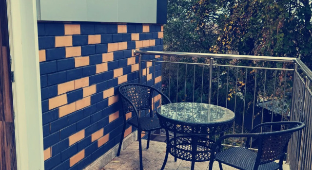 Люкс с балконом Гостeвой дом Diamant Hotel