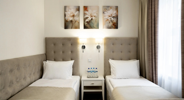 Standard Twin room Hotel Moskva